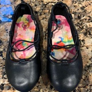Black ballet type shoes